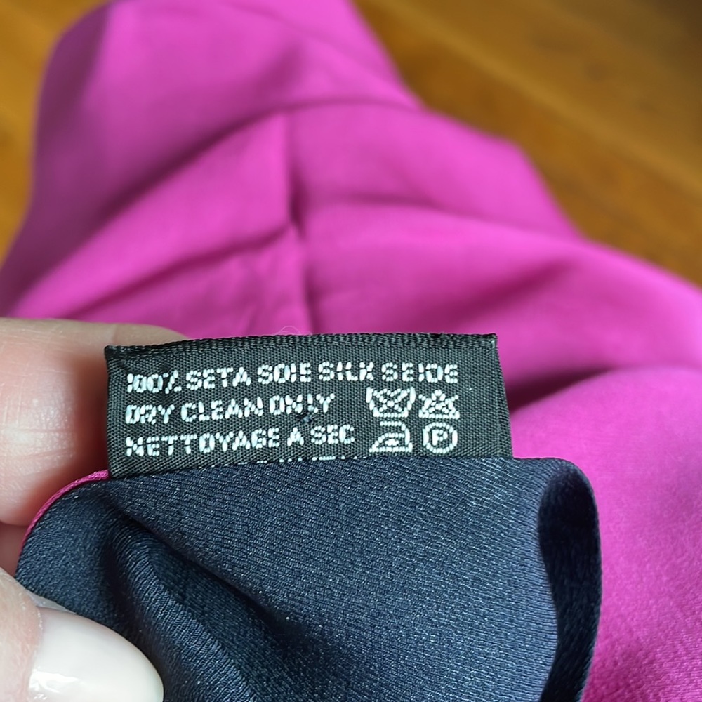 Vintage Double Sided Chanel Silk Scarf. Black reverses to magenta. - Picture 9 of 14